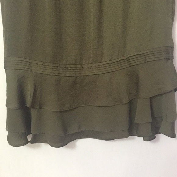 Banana Republic Sleeves Blouse - Picture 9 of 10